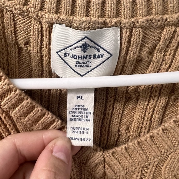 St John’s Bay Women’s Sweater‎ - Picture 2 of 3